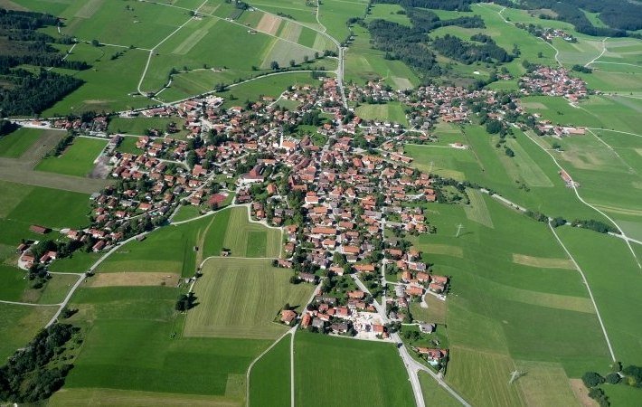 K&ouml;nigsdorf aus der Luft, &copy; Christoph H&ouml;fner